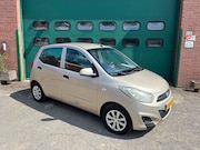 Hyundai i10 - 1.0 i-Drive Cool Airco Winterbanden beschikbaar en Onderhoud