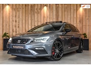 Seat Leon - ST 2.0 TSI CUPRA 300 4DRIVE *Pano*Kuipstoelen*Camera*Keyless