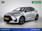 Toyota Yaris - 1.5 Hybrid 115 Dynamic Comfort Pack | BTW voertuig | Stoel+s