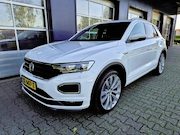 Volkswagen T-Roc - 1.5 TSI SPORT, R-LINE, Automaat, Trekhaak, Carplay, Navi, El