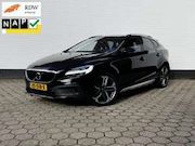 Volvo V40 Cross Country - T3 Polar+ Luxury PANODAK l LEDER l CAMERA