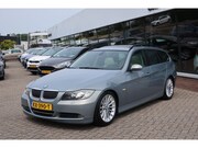 BMW 3-serie - Touring 325i Dynamic Executive. PDC_Pano_Xenon_18inch_GrootN