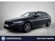 BMW 5-serie - Touring 530i M Sport | Trekhaak | Schuifdak | Laser | Camera