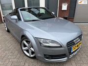 Audi TT - Roadster 2.0 TFSI Pro Line S / Leder / Navi / PDC / LED / Cr