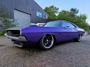 Dodge Challenger - hellcat