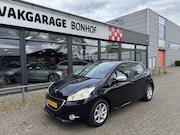 Peugeot 208 - 1.2 VTi Style CRUISE-AIRCO-TREKHAAK