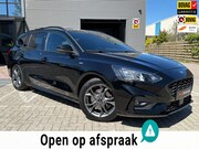 Ford Focus - Wagon 1.0 EcoBoost ST Line Automaat Weinig KM