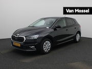 Skoda Fabia - 1.0 TSI Selection 115 PK | Automaat | LED Koplampen | Apple