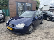 Volkswagen Golf - 2.0 FSI Sportline