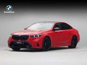 BMW M5 - Sedan ROSSO CORSA SOLID