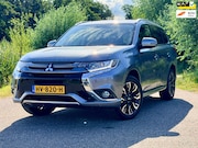 Mitsubishi Outlander - 2.0 PHEV Executive Edition / Automaat / Airco / Navi / Camer