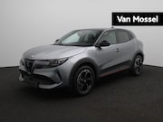 Alfa Romeo Junior - Elettrica Speciale 54 kWh | Tech Pack | Winterpakket | Led M