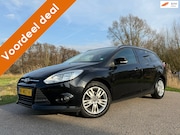 Ford Focus - Wagon 1.0 EcoBoost Trend / Navi / Stoelverwarming / 16" Velg