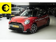 MINI John Cooper Works - Mini E Cooper M 40.7 kWh | H&K audio | Pano