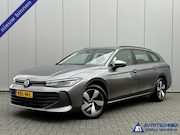 Volkswagen Passat - Variant 1.5 eTSI Business Carplay Camera Stoelverwarming