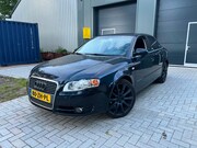 Audi A4 - 2.0 Advance Vol Jaar Apk