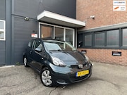 Toyota Aygo - 1.0-12V Comfort Navigator|Airco|Carplay|Elek.ramen