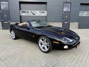 Jaguar XK8 - 4.2 V8 Convertible