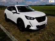 Peugeot 2008 - 1.5 BlueHDi Allure EAT8 NAVI CAMERA ** 8999 NETTO **
