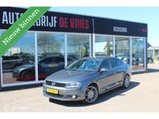 Volkswagen Jetta - 1.4 TSI Aut Highline Leder/18Inch/Navi/ECC