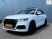 Audi Q5 - 50 TFSI-e Quattro S-edition | Panoramadak | | Luchtvering |