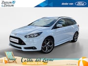 Ford Focus - Wagon 2.0 EcoBoost ST-3 | Recaro-Stoelen | Parkeer Camera | 