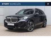 BMW X1 - xDrive30e M Sport Automaat / Panoramadak / Sportst