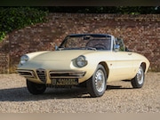 Alfa Romeo Spider - Duetto 1600 Restored condition - A restoration from the days