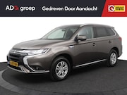 Mitsubishi Outlander - 2.4 PHEV Pure | Parkeercamera | Keyless Entry/start | Climat