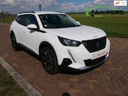 Peugeot 2008 - 1.5 BlueHDi Allure EAT8 NAVI CAMERA ** 10999 NETTO