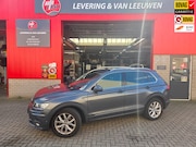 Volkswagen Tiguan - 1.4 TSI 4Motion Highline automaat/ Elec. achterklep/ elec. w