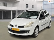 Renault Clio - 1.2-16V Expression AIRCO CRUISE TREKHAAK