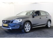 Volvo V60 Cross Country - 2.0 D3 Momentum |Stoelverwarming|