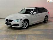 BMW 3-serie - 318 Touring 318i Luxury | SCHUIF/KANTEL | SHAD