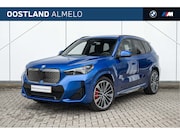 BMW iX1 - eDrive20 M Sport / Panoramadak / Sportstoelen / Comfort Acce