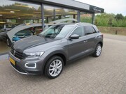 Volkswagen T-Roc - 1.5 TSI 150pk 7-DSG Sport Business R