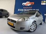 Fiat Grande Punto - 1.4-16V Ed. Lusso / bj.2008 / kleur: grijs / Airco