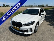 BMW 1-serie - 118i M-Sport Carplay PDC Enz