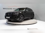 Volkswagen Touareg - R 3.0 TSI 462 PK Hybrid, Panodak, Massage, Trekhaak, Leder, 
