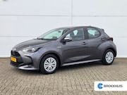 Toyota Yaris - 1.5 Hybrid Active DAB / Airco (automatisch) / Hill hold