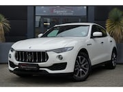 Maserati Levante - 3.0 V6 S AWD GranLusso 430pk Stoelverwarming/Luchtvering/Nav