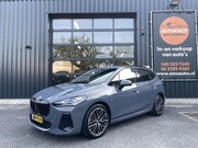 BMW 2-serie Active Tourer - 218i M-Pakket CAMERA|LEER|DODEHOEK|STOELVERWARMING|KEYLESS|L