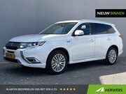 Mitsubishi Outlander - 2.4 PHEV Intense+ 100% dealer onderhouden/ 8 jaar garantie /