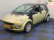 Smart ForFour - 1.1 pulse / / RIJDT SCHAKELT GOED / AIRCO