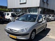 Peugeot 206 - 1.4 X-line 5 Deurs Perfect rijdende 206. Inruil koopje Apk 1