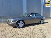 Jaguar XJ - 4.2 Super V8 -396 pk - origineel NL geleverd