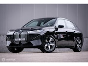 BMW iX - xDrive40 High Executive 77 kWh | Trekhaak | Panorama | Laser