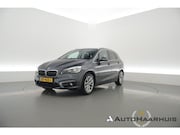 BMW 2-serie Active Tourer - 218i Luxury High Ex. | Rijklaar! | Orig. NL | Trekhaak | HUD