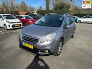 Peugeot 2008 - 1.2 PureTech Féline , navigatie , panoramadak , pdc