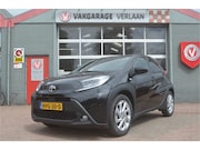 Toyota Aygo - X 1.0 VVT-i MT First LM velgen nav.camera 12 mnd.gar.